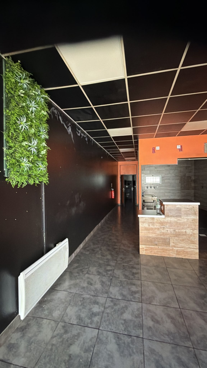 Location Immobilier Professionnel Local commercial Villeneuve-sur-Lot (47300)
